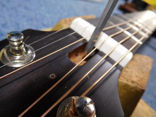 YAMAHA サイレントギター - メンテナンス,弦高調整 - ギターリペア・ベース修理工房 NINTH(ナインス)