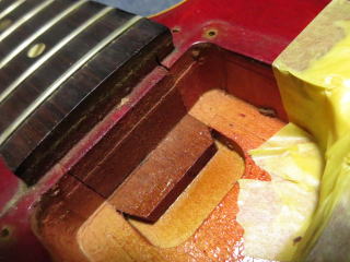 Gibson EB NINTH(ナインス) ギターリペア＆ベース修理工房