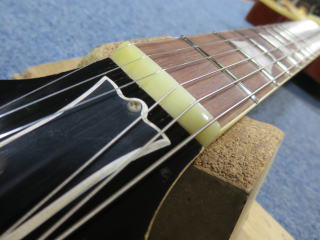 Gibson Les Paul、ナット交換