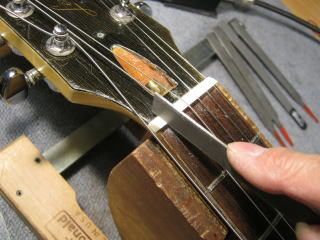 Gibson Les Paul Junior,ナット交換