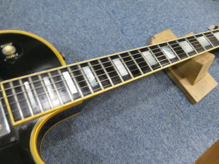 Gibson Les Paul Custom、トラスロッド調整