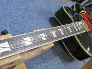 Archtop Guitar、リペア、修理、調整、ナインス、東京、弦高、メンテナンス、フレット