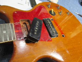 Gibson Les Paul Special、リペア、修理、調整、ナインス、弦高、ネック反り、P-90、ピックアップ