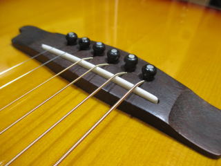 Ariaギター EFT-1、弦高、修理、調整、ナインス、東京、メンテナンス、サドル