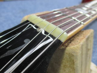 Gibson ES-339、リペア、フレット交換、ナット交換、メンテナンス、弦高、調整、ナインス、東京