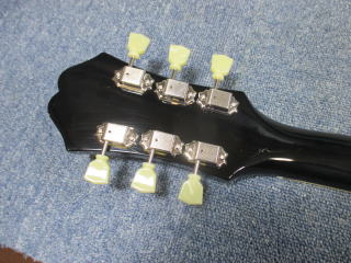 Epiphone ES-339 - ペグ交換 - ギターリペア・ベース修理工房 NINTH